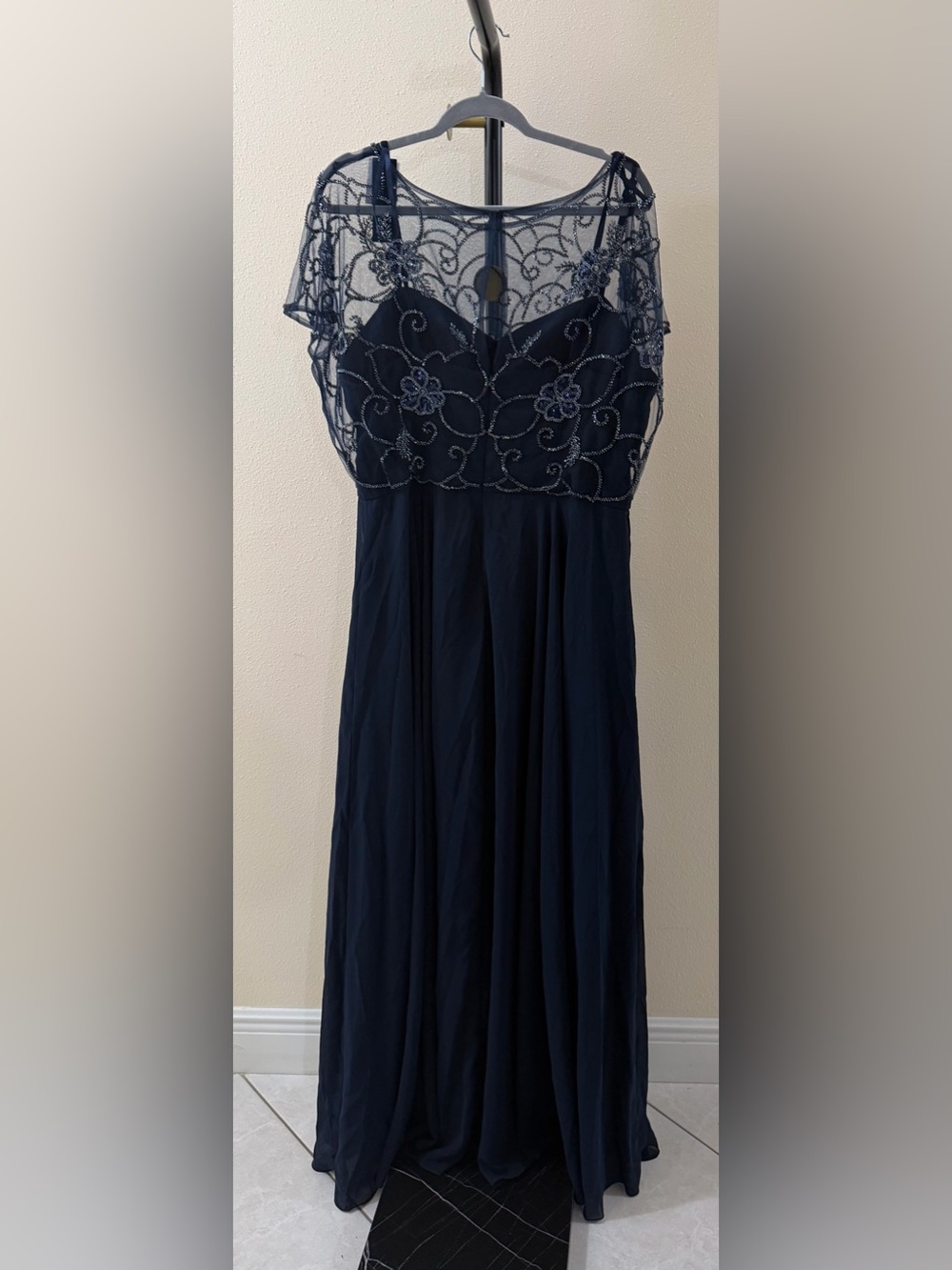 Xscape Navy Blue Beaded Lace A-Line Gown โ Size 16 NWT - Picture 5 of 6
